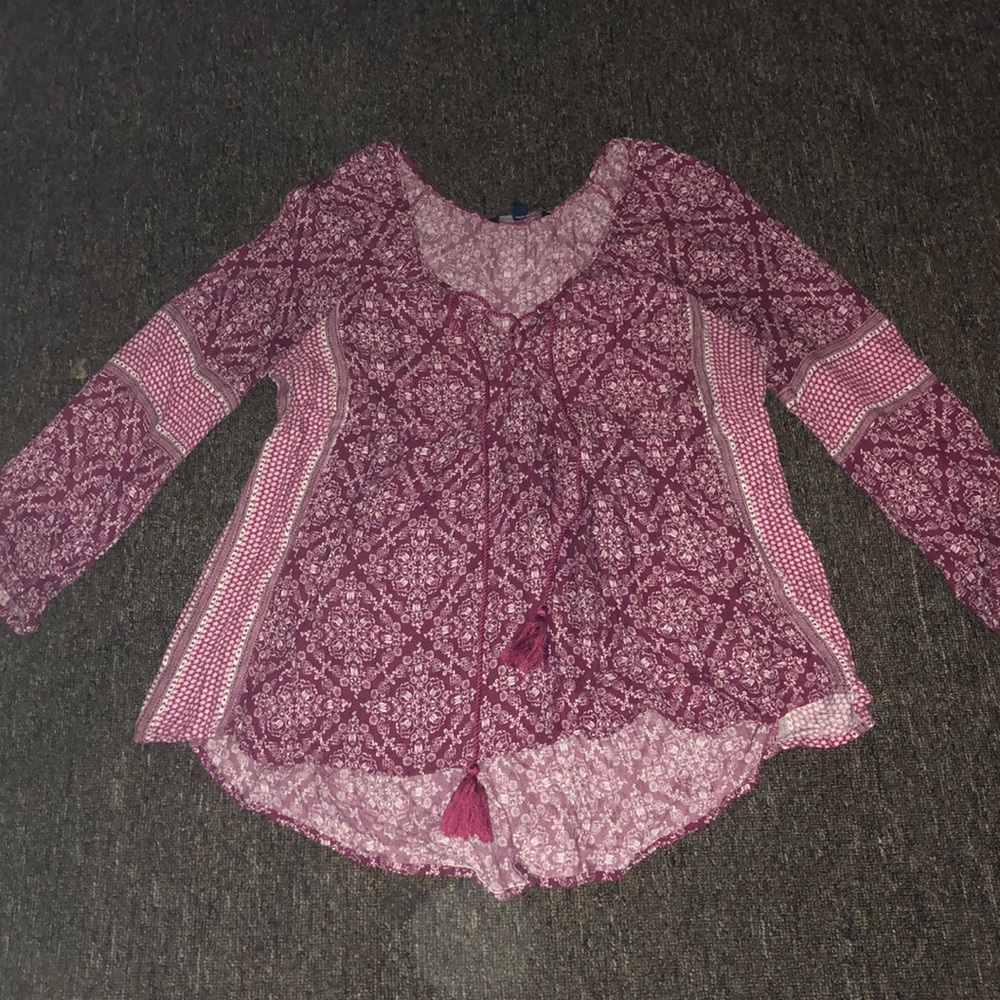 AEO shirt size small
